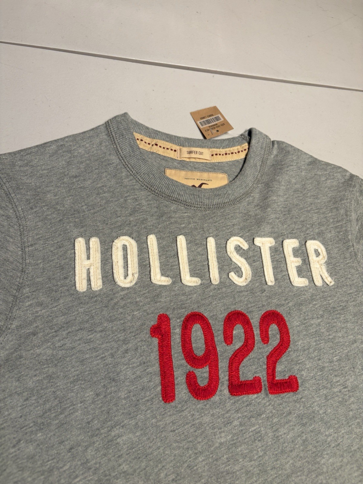 New Hollister Shirt Men’s Large HCO Lifeguard T Surfer Cut Embroidered Gray VTG