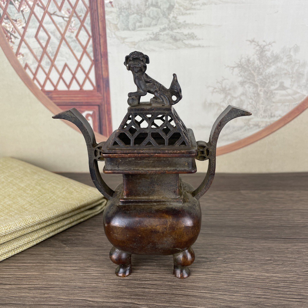 Chinese Antique Double Eared Four Legged Dogtengu Incense Burner Ornament Chinese Antique Double Eared Four Legged Dogtengu Incense Burner Ornament