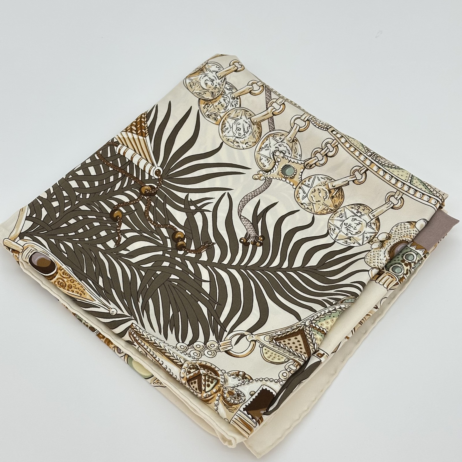 Hermès hermes 90cm Silk Carré Scarf ‘Terres Précieuses’ Light Beige & Brown, Lux