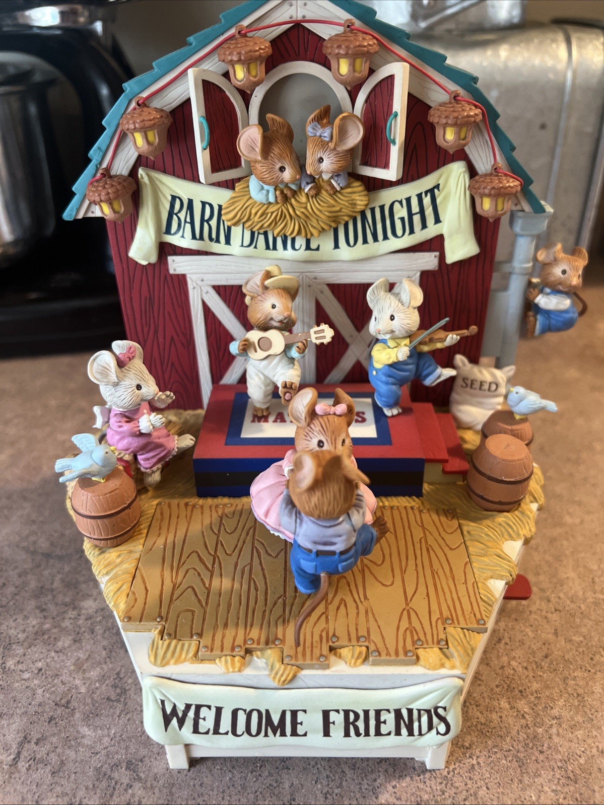 1990 Enesco Haystack Hoedown Multi-Action Musical Box Mice Barn Dance Works Rare 1990 Enesco Haystack Hoedown Multi-Action Musical Box Mice Barn Dance Works Rare