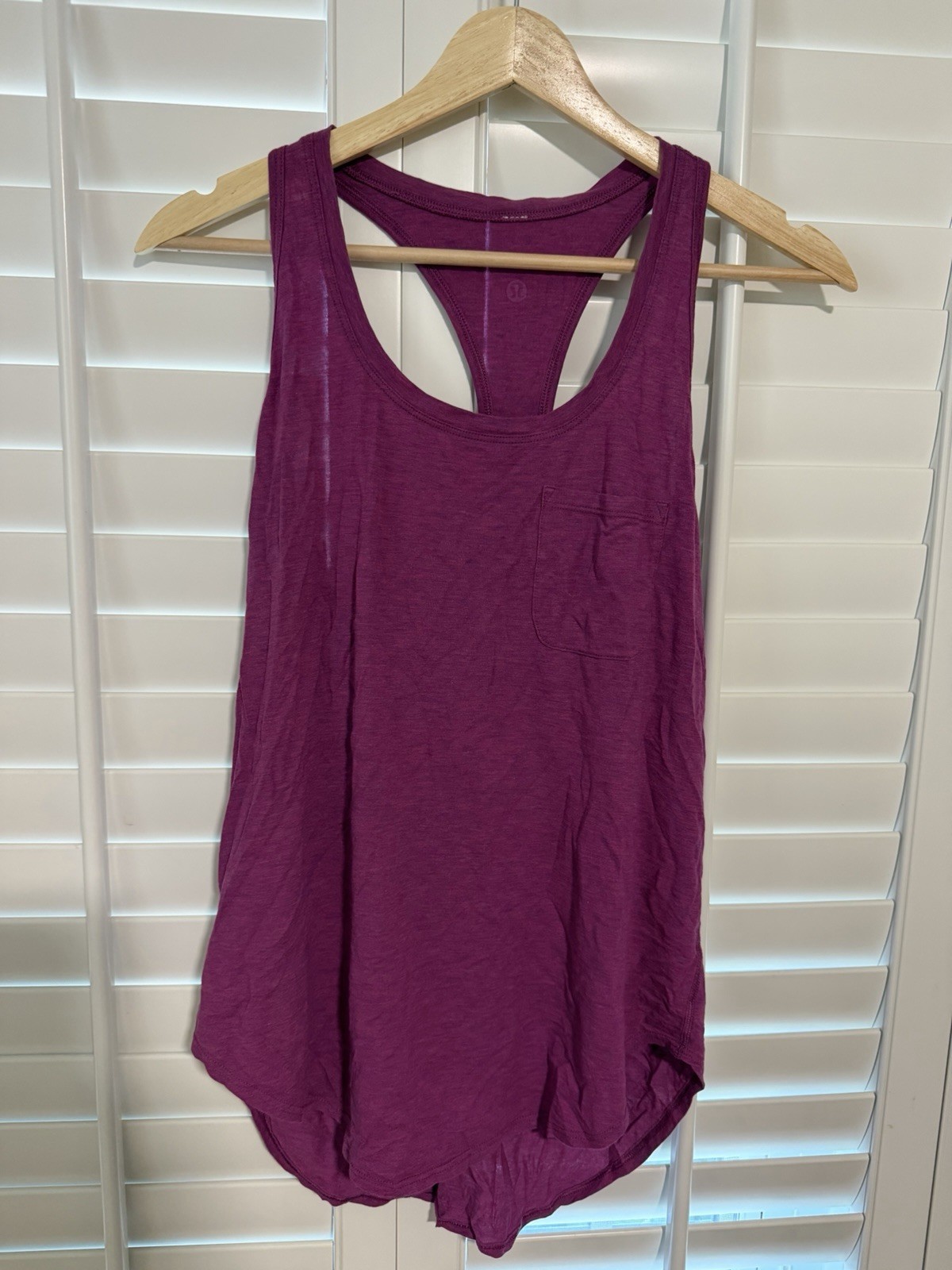 Lululemon Women’s Tank Top Magenta Size Medium