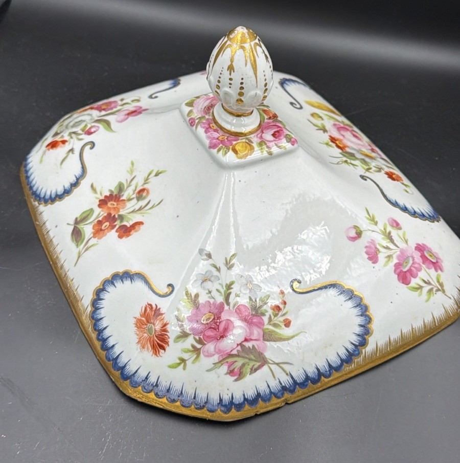 Antique European 19thC Tureen Lid Only Lg Artichoke Finial Floral Sprays Gilded