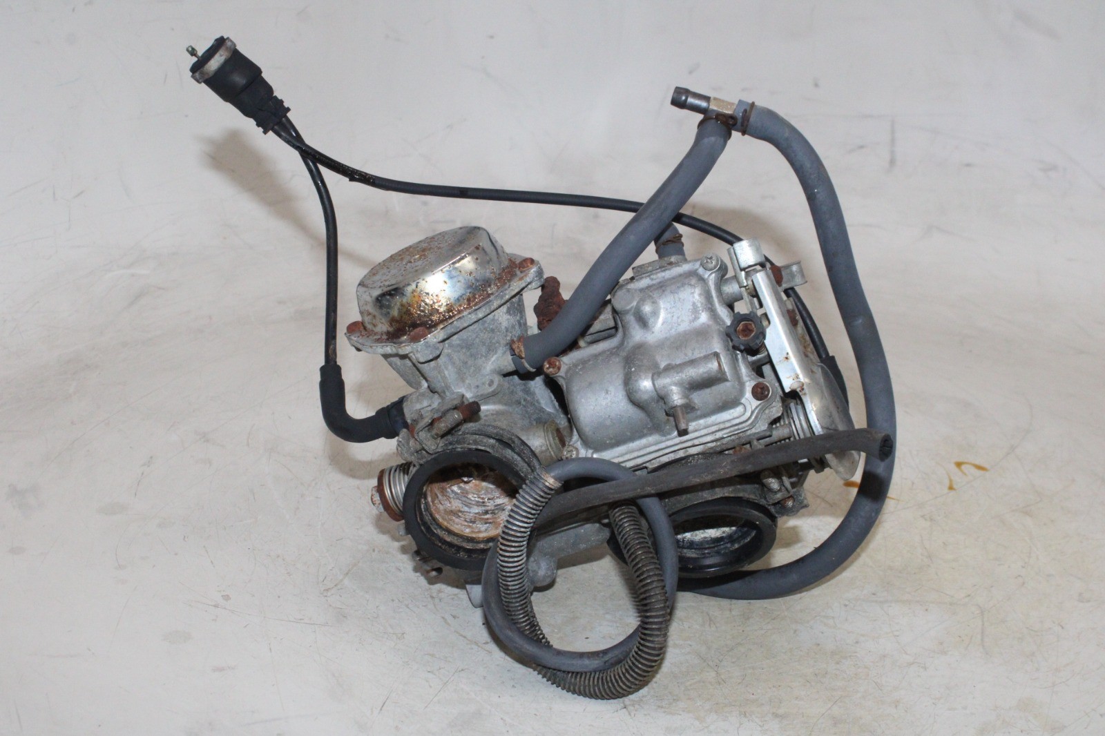 1984 HONDA SHADOW 700 VT700C OEM CARB CARBURETOR