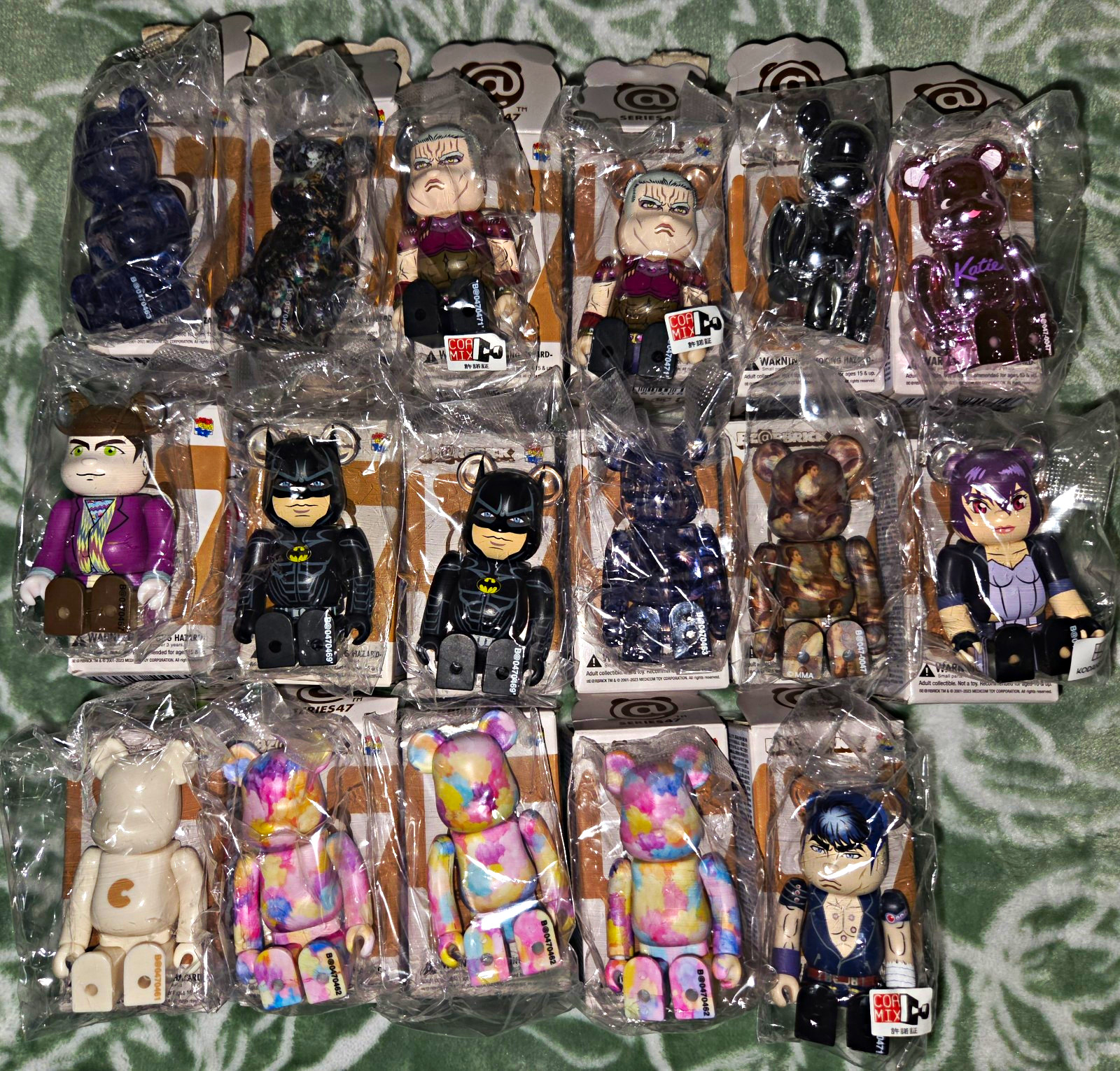 Medicom Toy Bearbrick 100% Huge 32pc Lot Series 45 46 47 48 Chase Sonic Batman