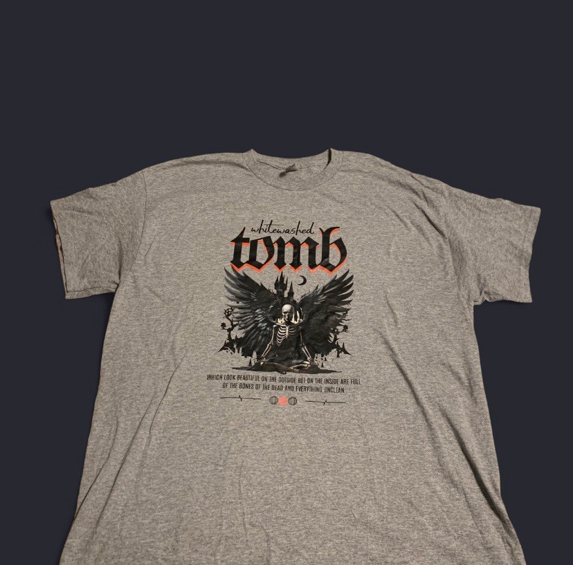 Gray Skeleton Whitewashed Tomb T-Shirt Size XL EUC (M952) Gray Skeleton Whitewashed Tomb T-Shirt Size XL EUC (M952)