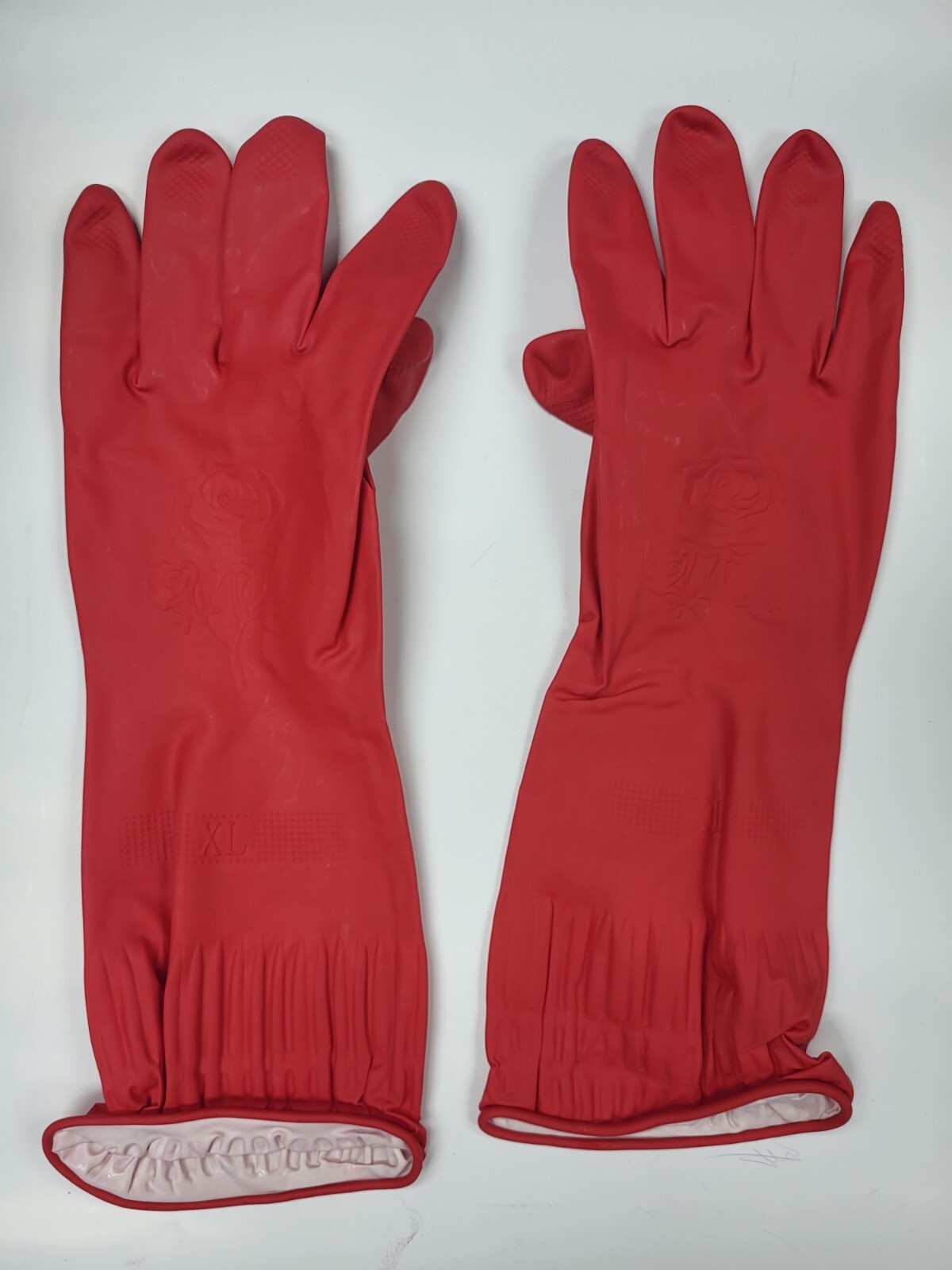 New Reusable Rubber Gloves New Reusable Rubber Gloves