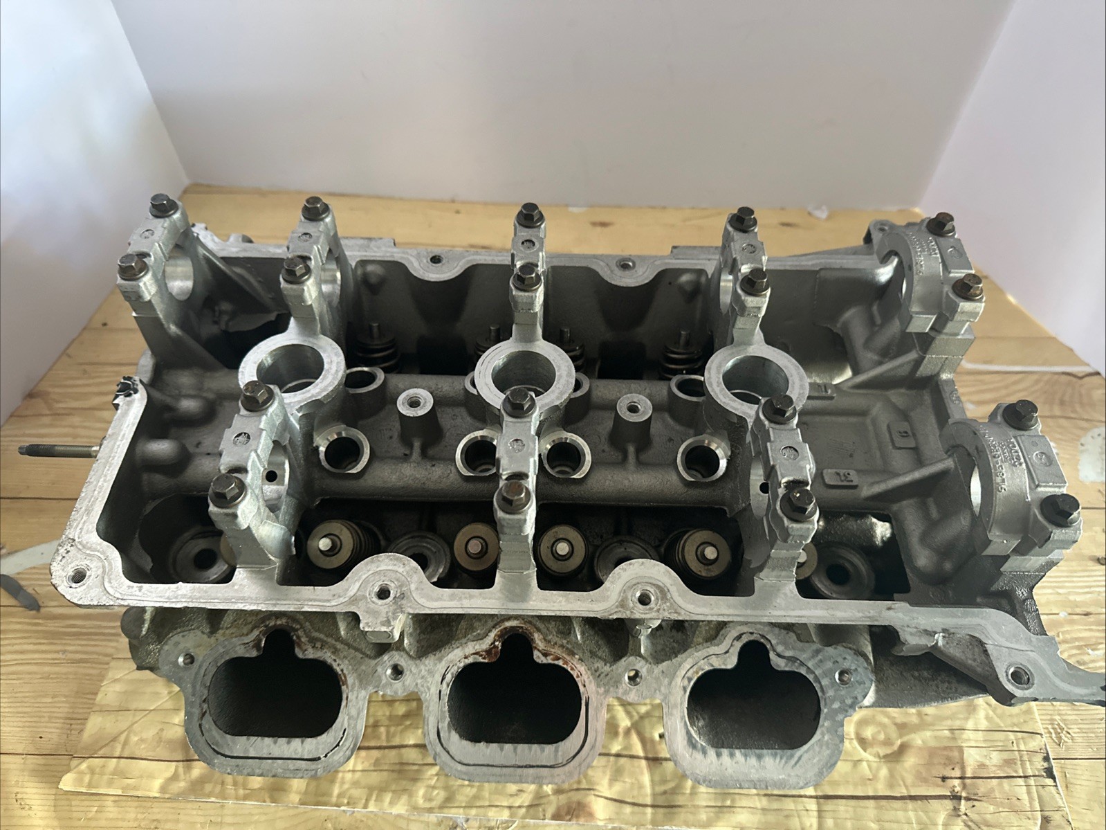 Left Cylinder Head For 09-12 FORD ESCAPE  3.0 9L8E6C064BF