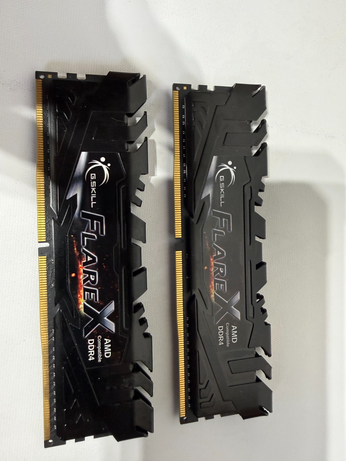 G.SKILL Flare X 16GB (2x8GB) DDR4-3200 CL14 F4-3200C14D-16GFX RAM Tested