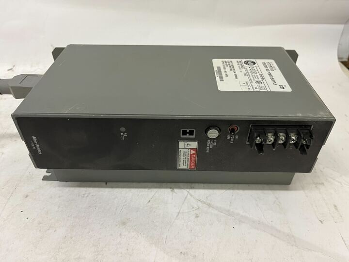 Allen-Bradley PLC 5 1771-P7 D Allen-Bradley PLC 5 1771-P7 D