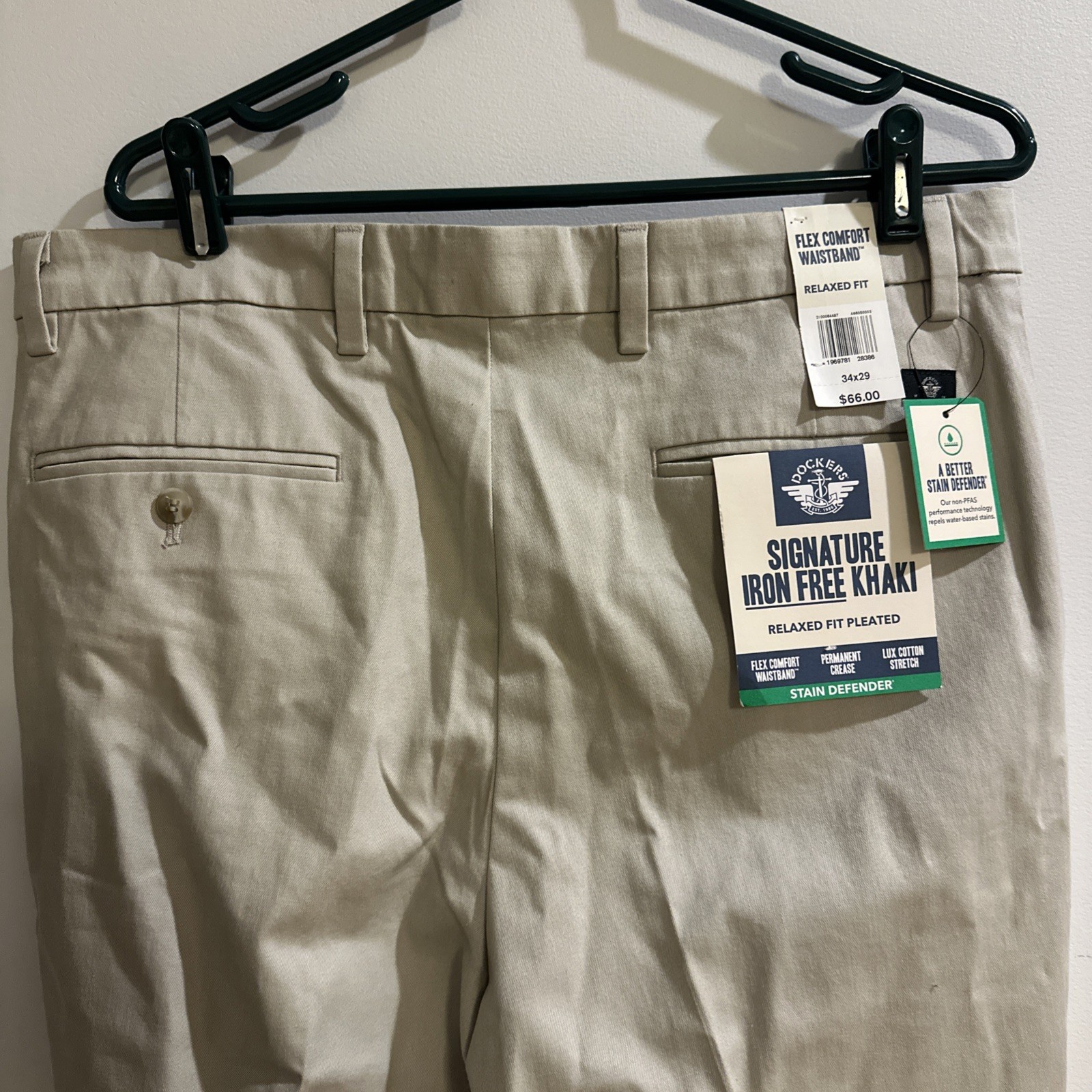 Dockers Mens Signature Iron Free Relaxed Khakis Flex Comfort Waistband 34X29 NWT