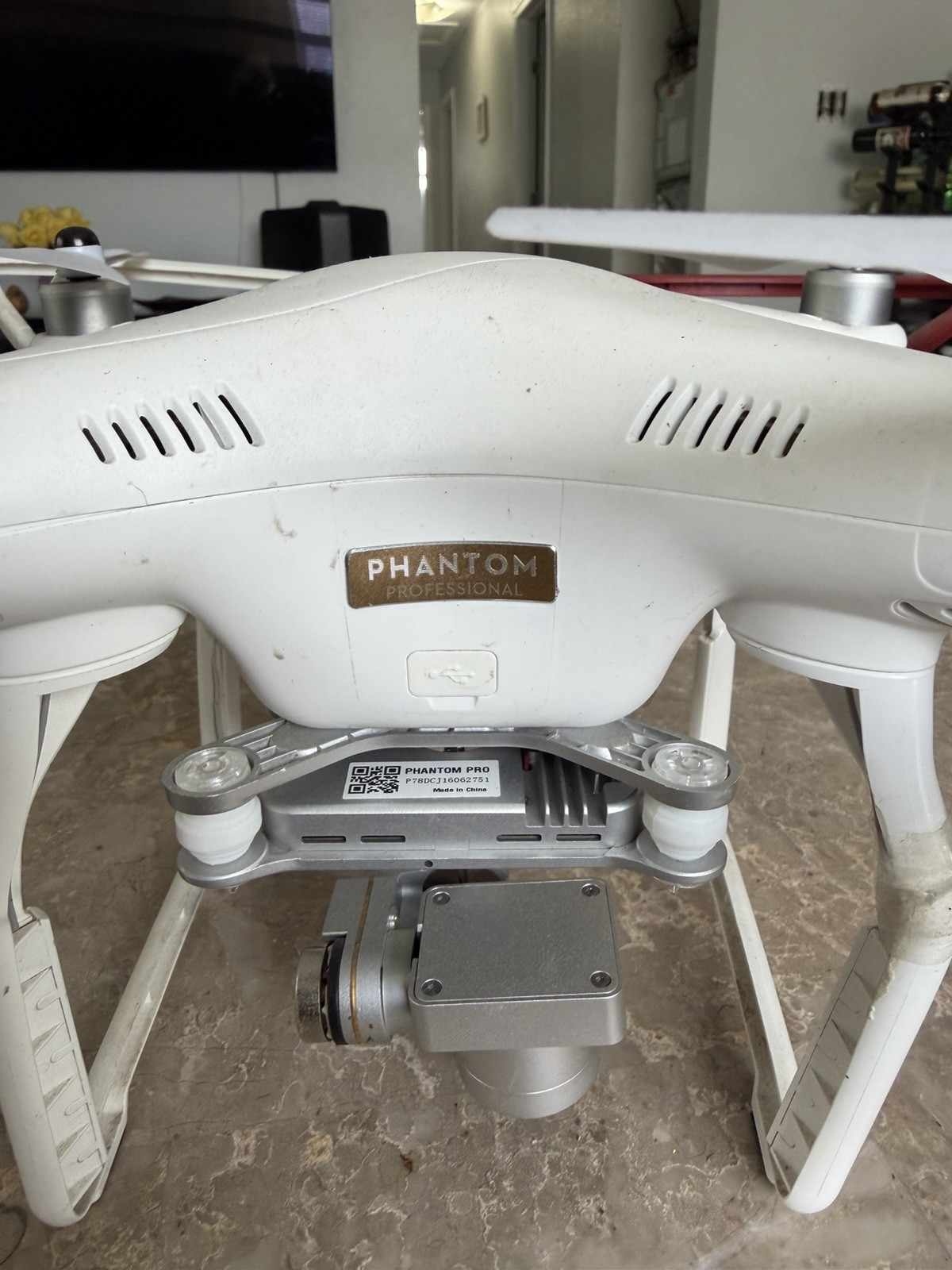 DJI Phantom Professional Ready-to-Fly Camera Drone w/ Remote, 25 min, 3280 ft DJI Phantom Professional Ready-to-Fly Camera Drone w/ Remote, 25 min, 3280 ft