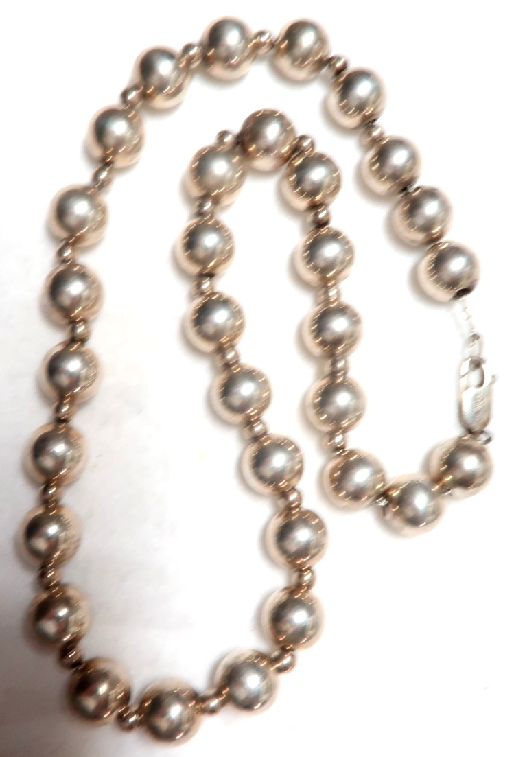 VINTAGE STUNNING STERLING SILVER BALL LINK on CHAIN NECKLACE