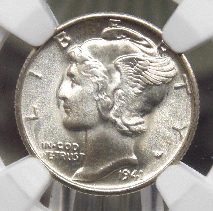 1941 \