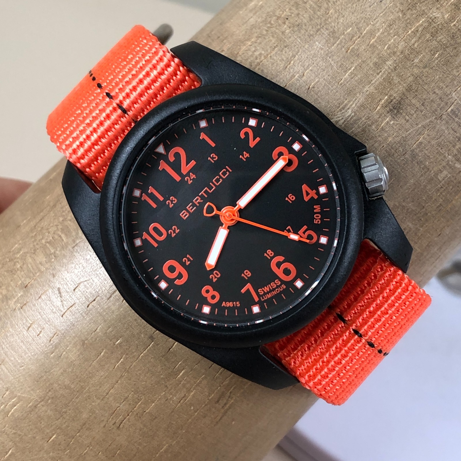 Bertucci DX3 Men A-2R Field Swiss Orange Nylon Quartz 39mm Watch 8 1/4\