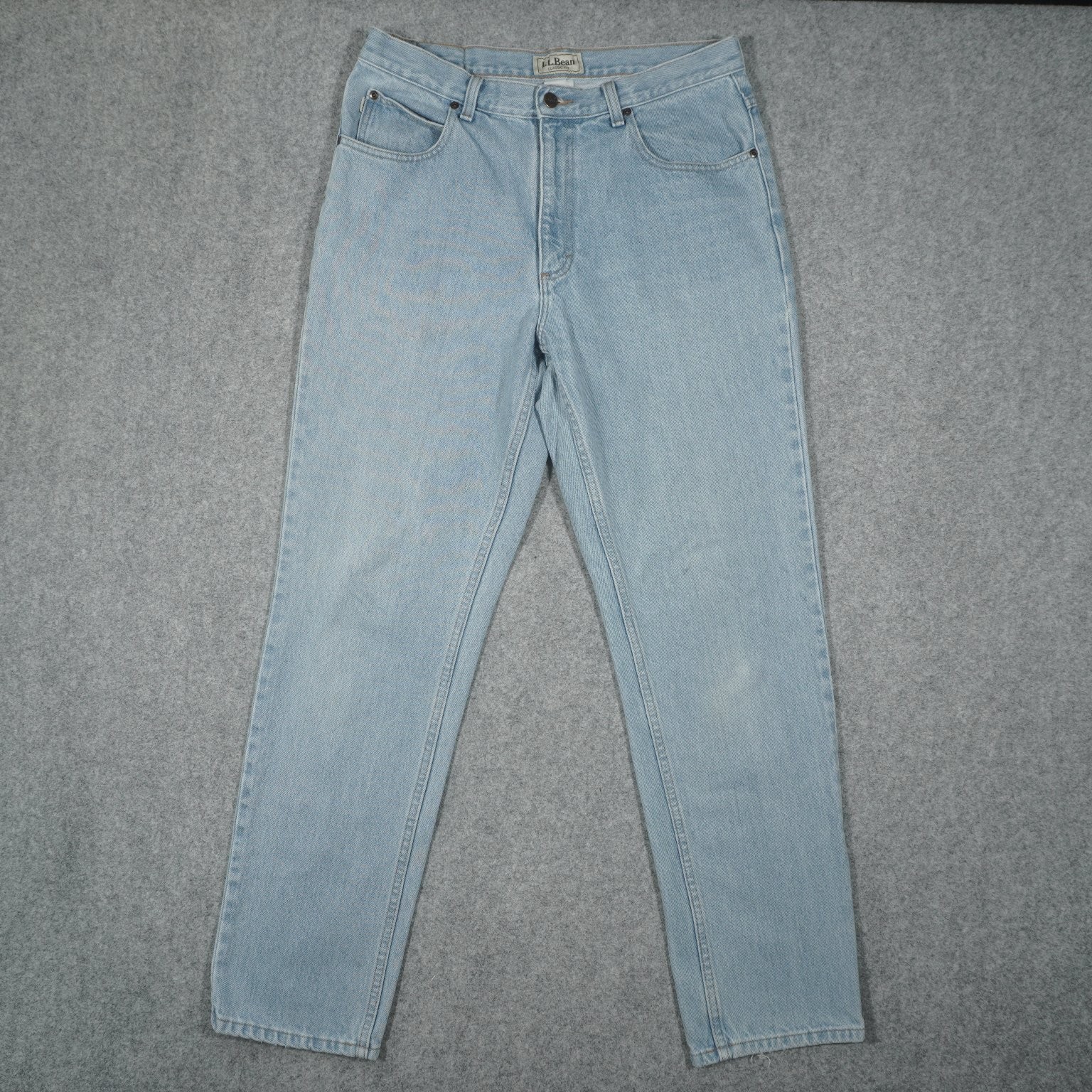L.L.Bean Jeans Men\'s Light Wash 33x32 100% Cotton Denim Classic Fit
