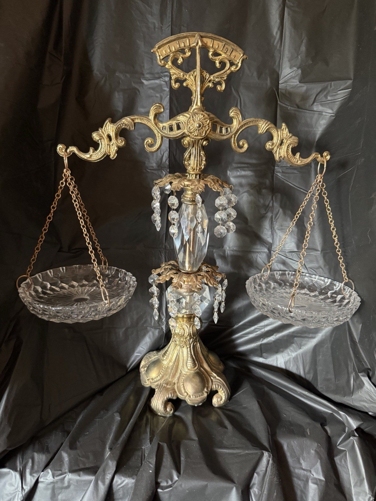 Vintage L&L WMC 9187 Brass & Crystal Scales of Justice – Hollywood Regency