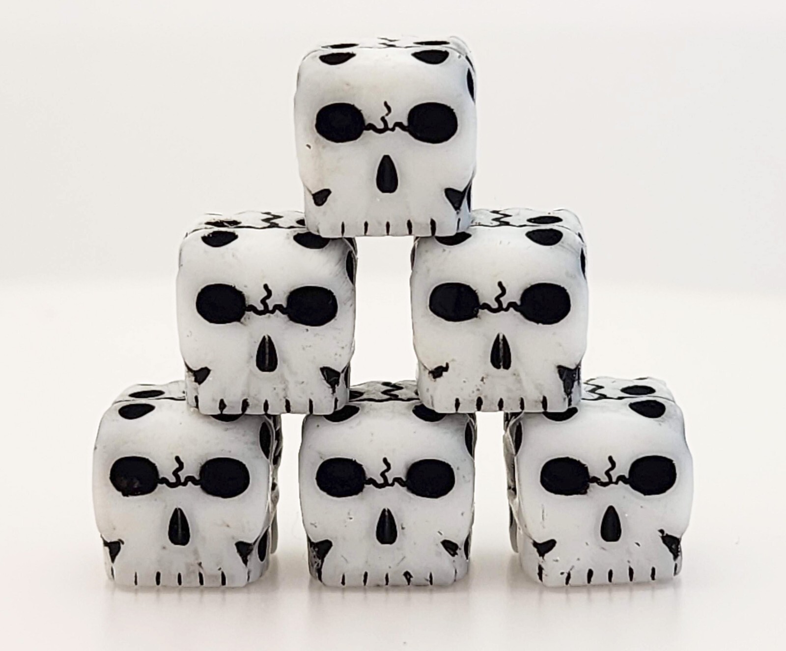 Dice Skull Set Miniature Dnd RPG Dungeons Dragons 6 sided Gothic Necromancer