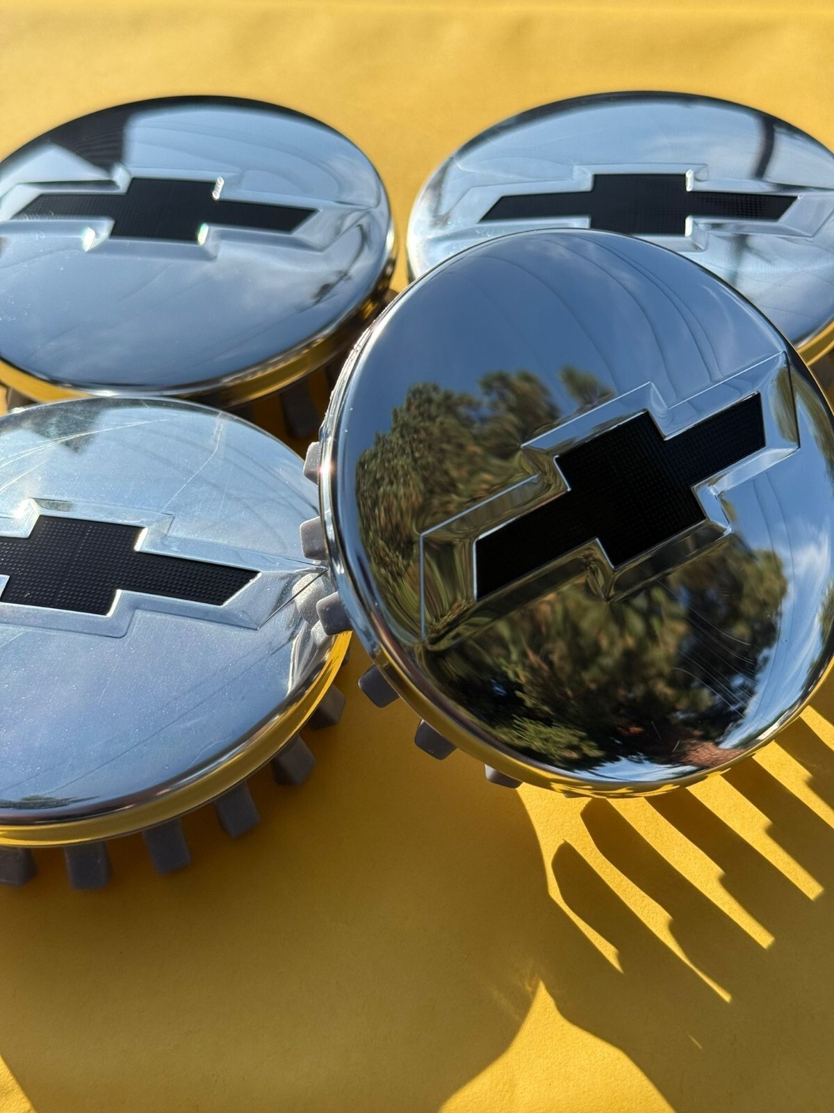 4 X Chevrolet Silver/Black Center Caps 83MM, Satisfaction Guaranteed