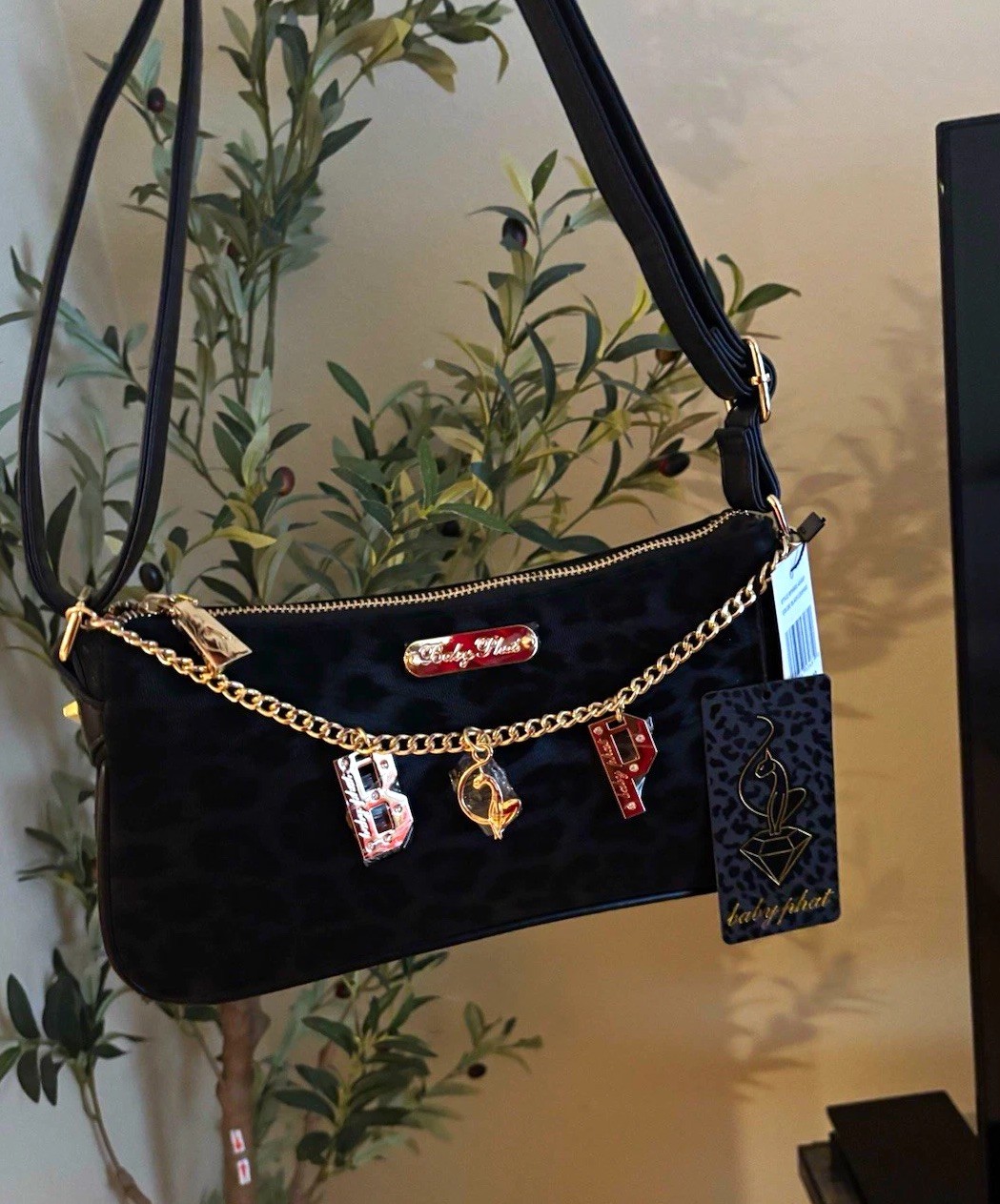 Baby Phat Black Shoulder Bag Gold Hardware Chain Strap Zip Cat Charm Baby Phat Black Shoulder Bag Gold Hardware Chain Strap Zip Cat Charm