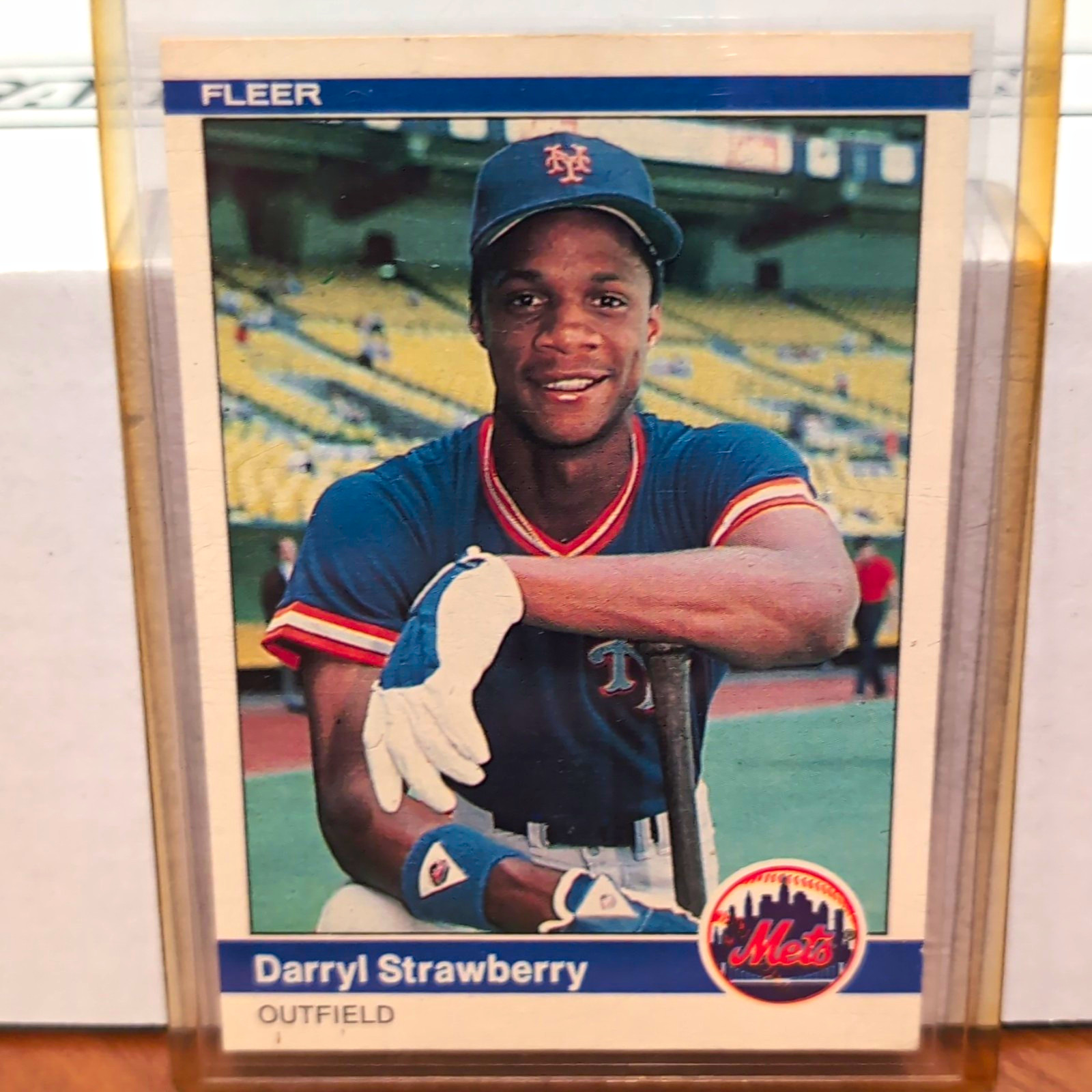 Fleer 1984 Fleer #599 Darryl Strawberry Rookie Base New York Mets Card