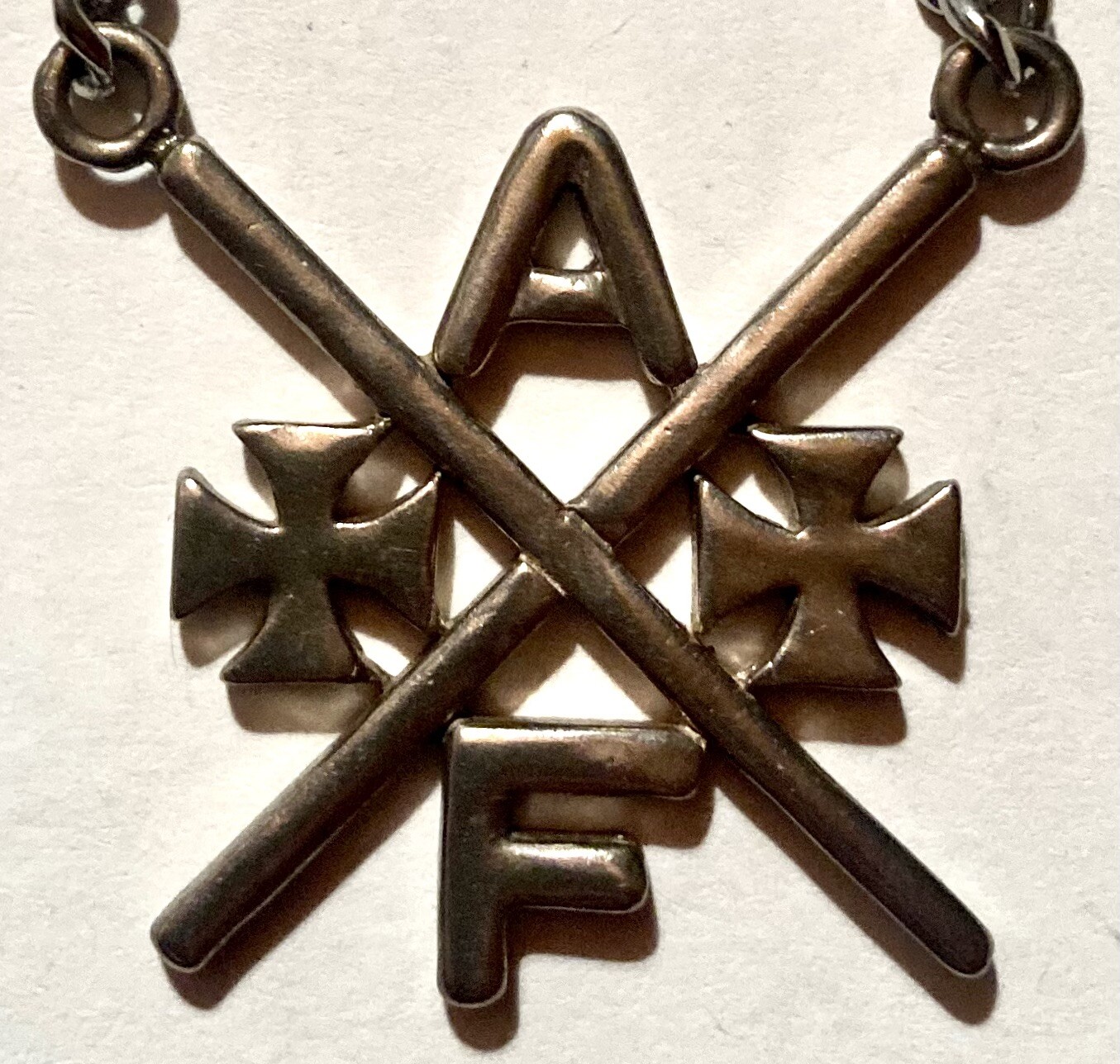 AGNOSTIC FRONT ULTRA RARE VINT 1990S AF CHISEL NECKLACE AND PENDANT NYHC W/CASE AGNOSTIC FRONT ULTRA RARE VINT 1990S AF CHISEL NECKLACE AND PENDANT NYHC W/CASE