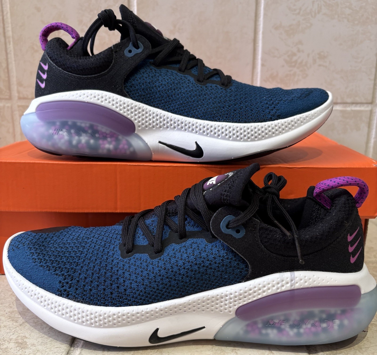 Nike Joyride Run Flyknit Women’s Black Valerian Blue Purple Sneaker SIZE 9 Rare Nike Joyride Run Flyknit Women’s Black Valerian Blue Purple Sneaker SIZE 9 Rare