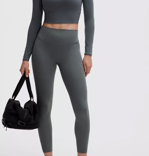 $128 Lululemon Fast And Free HR Tight 25\