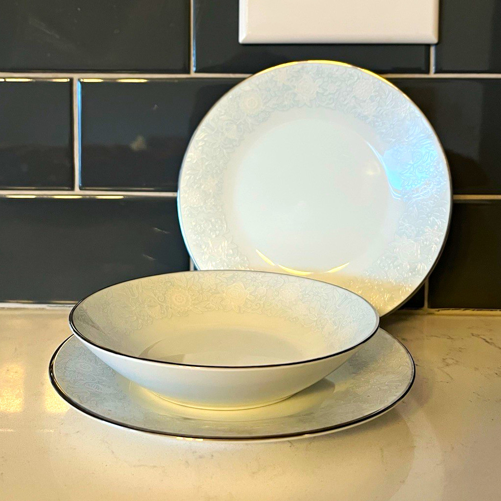 Vtg Noritake Ravel 2213 2 Bread Plates 1 Shallow Bowl Ice Blue Platinum Lot