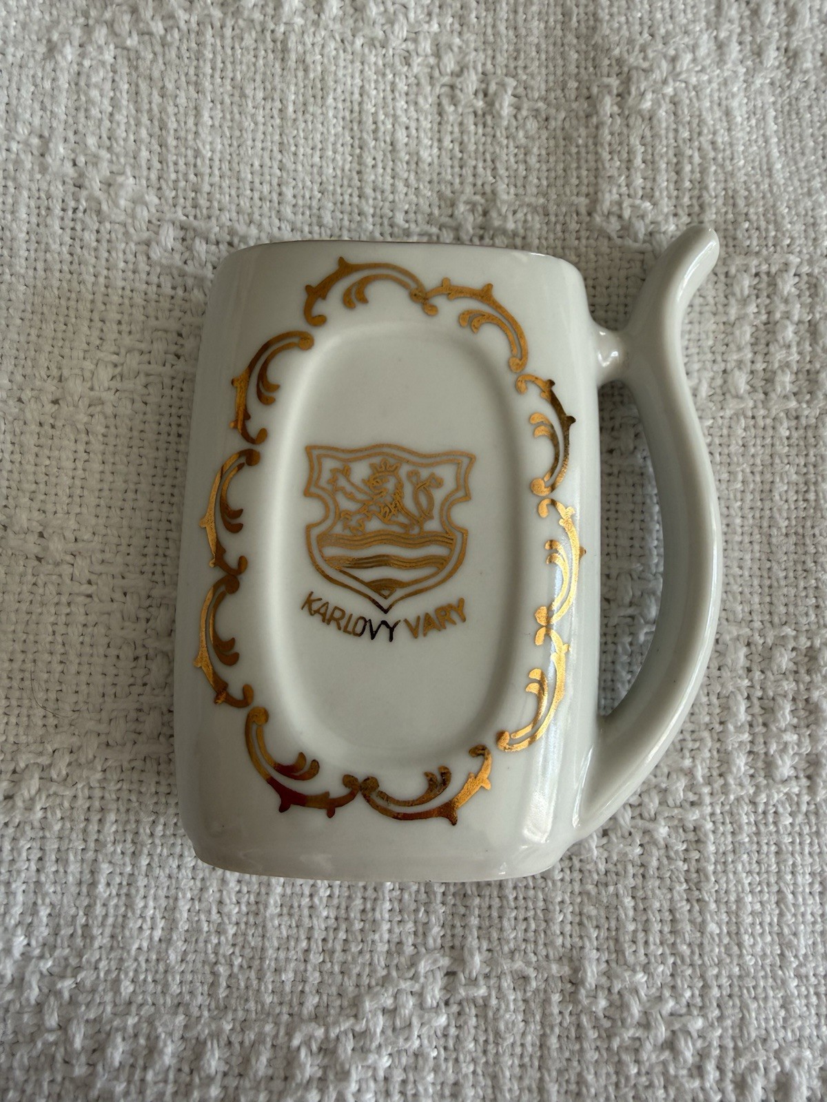 Czechoslovakian Soviet Union porcelain sipping mug Czechoslovakian Soviet Union porcelain sipping mug