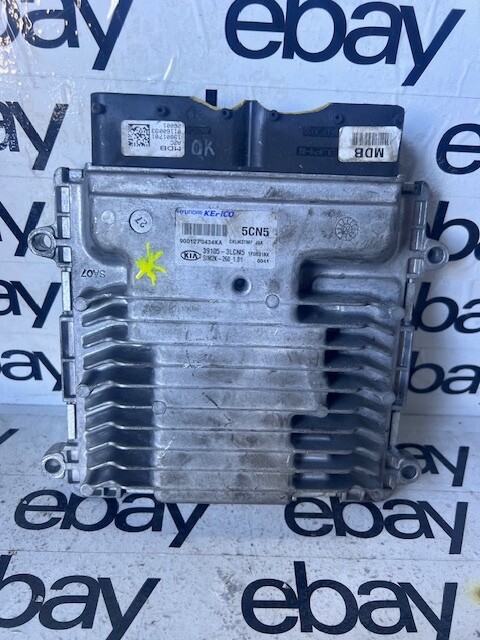 USED OEM 18-21 KIA STINGER ENGINE COMPUTER 39105-3LCN5