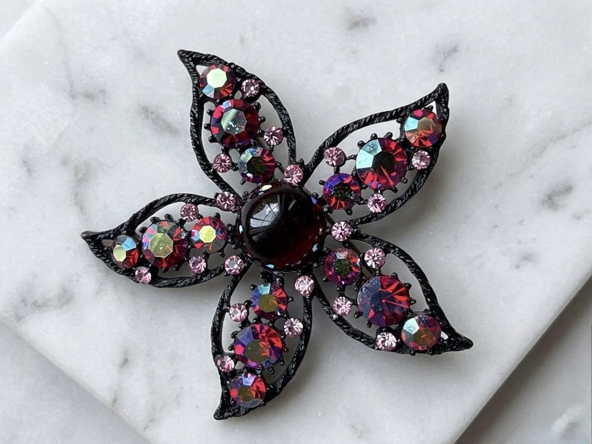Signed WEISS Black Japanned Pink Red Aurora Borealis Rhinestone Flower Brooch