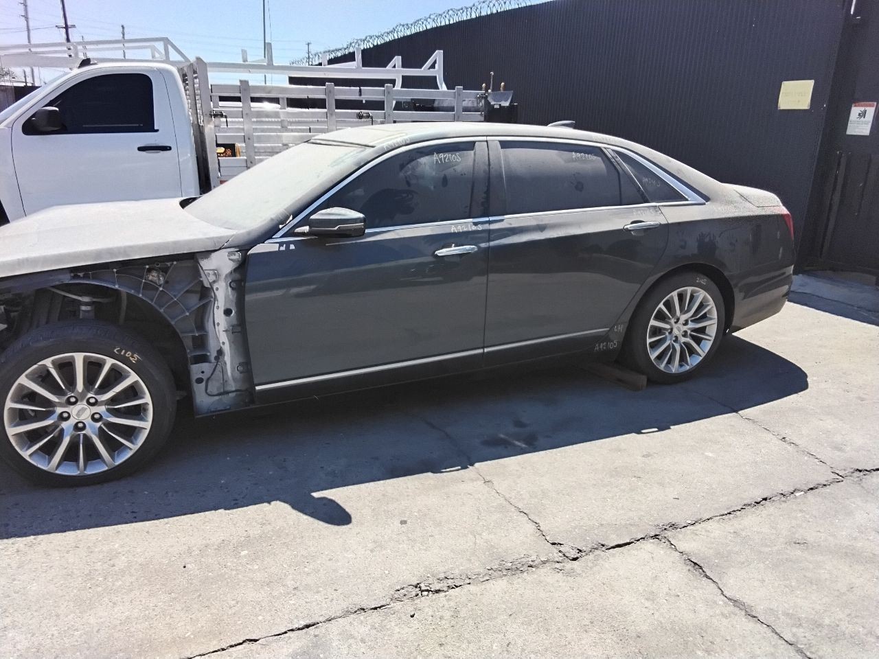 Carrier 2.0L Automatic Transmission Non-locking Fits 17-23 CAMARO 135840