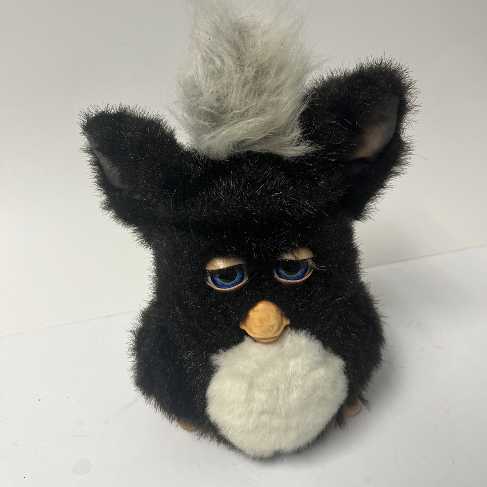 Furby 2005 Emo-Tronic Tiger Hasbro 59294 Black White Fur Blue Eyes Working Great
