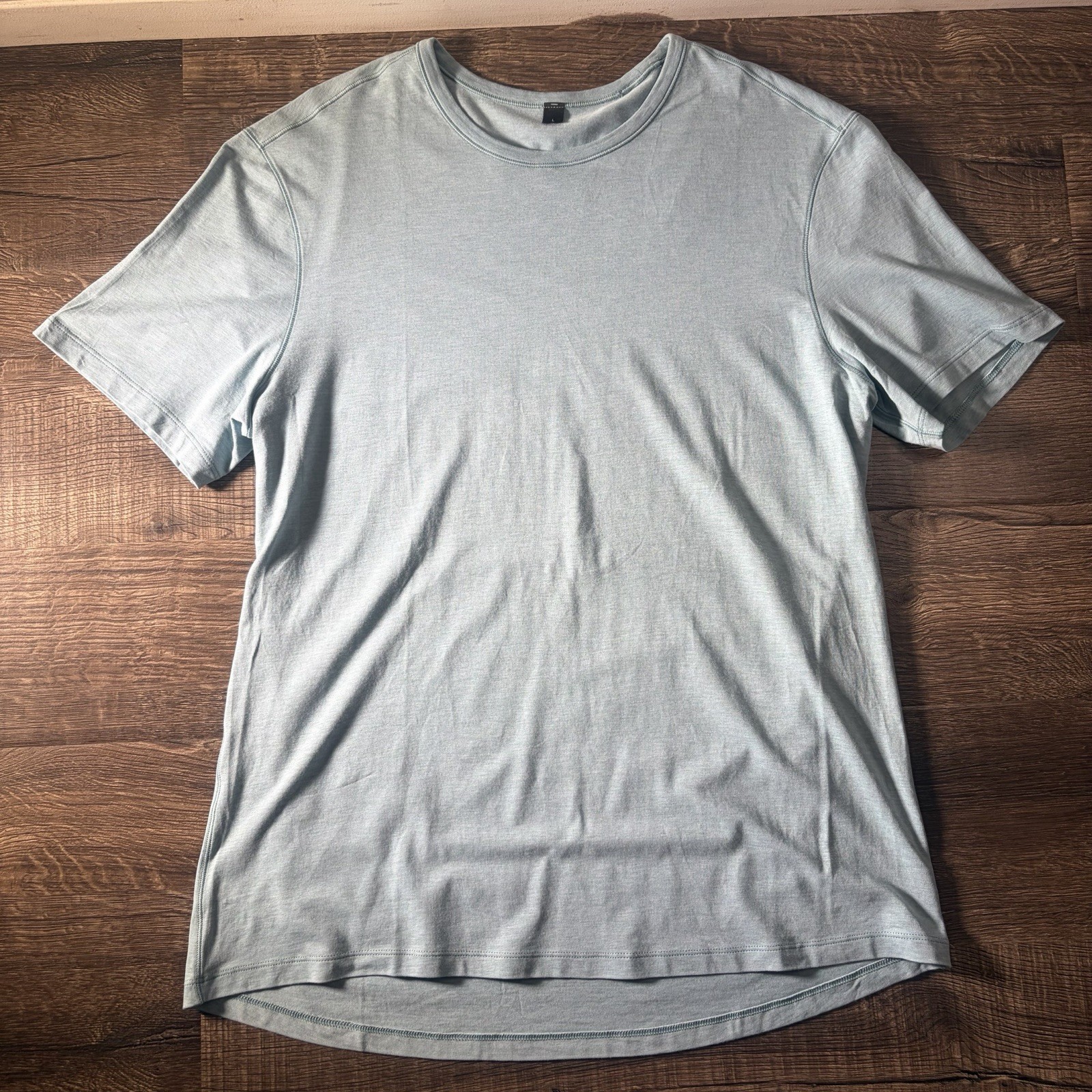 Lululemon Shirt Mens L Fundamental T-Shirt Active Gym Stretch Athleisure Lululemon Shirt Mens L Fundamental T-Shirt Active Gym Stretch Athleisure