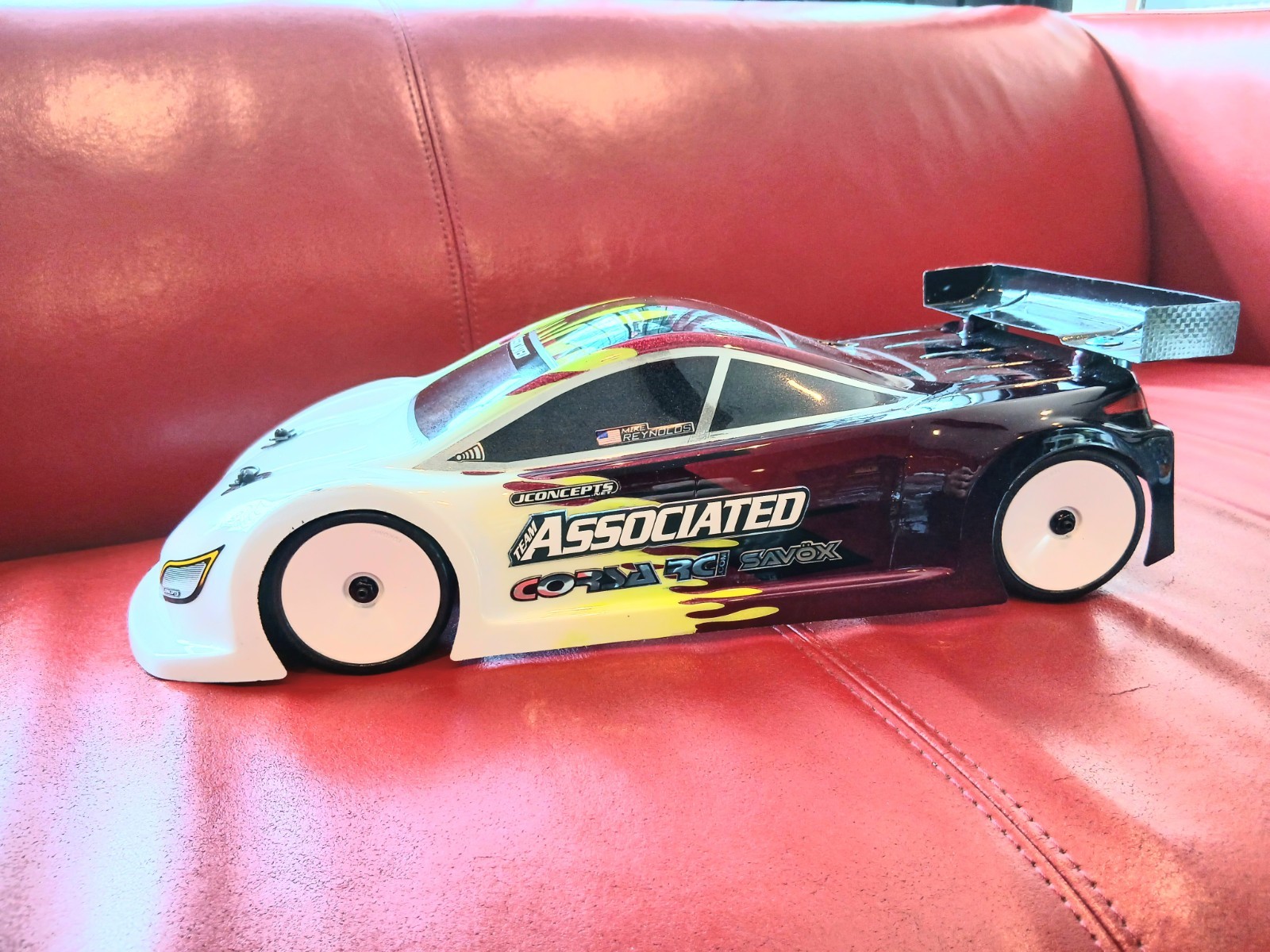 Team Associated TC8 Factory Team Loaded Touring Car Reedy 610R 17.5 Exalt Gold 