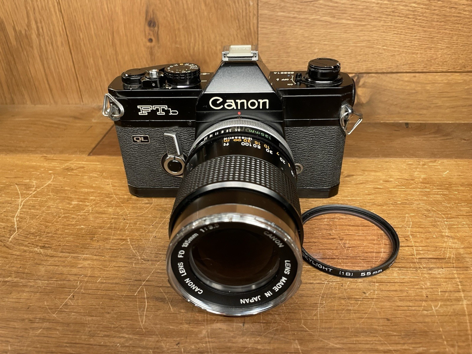 *App Mint* Canon FTb QL Black Film Camera FD 135mm F/3.5 Telephoto Lens From JPN