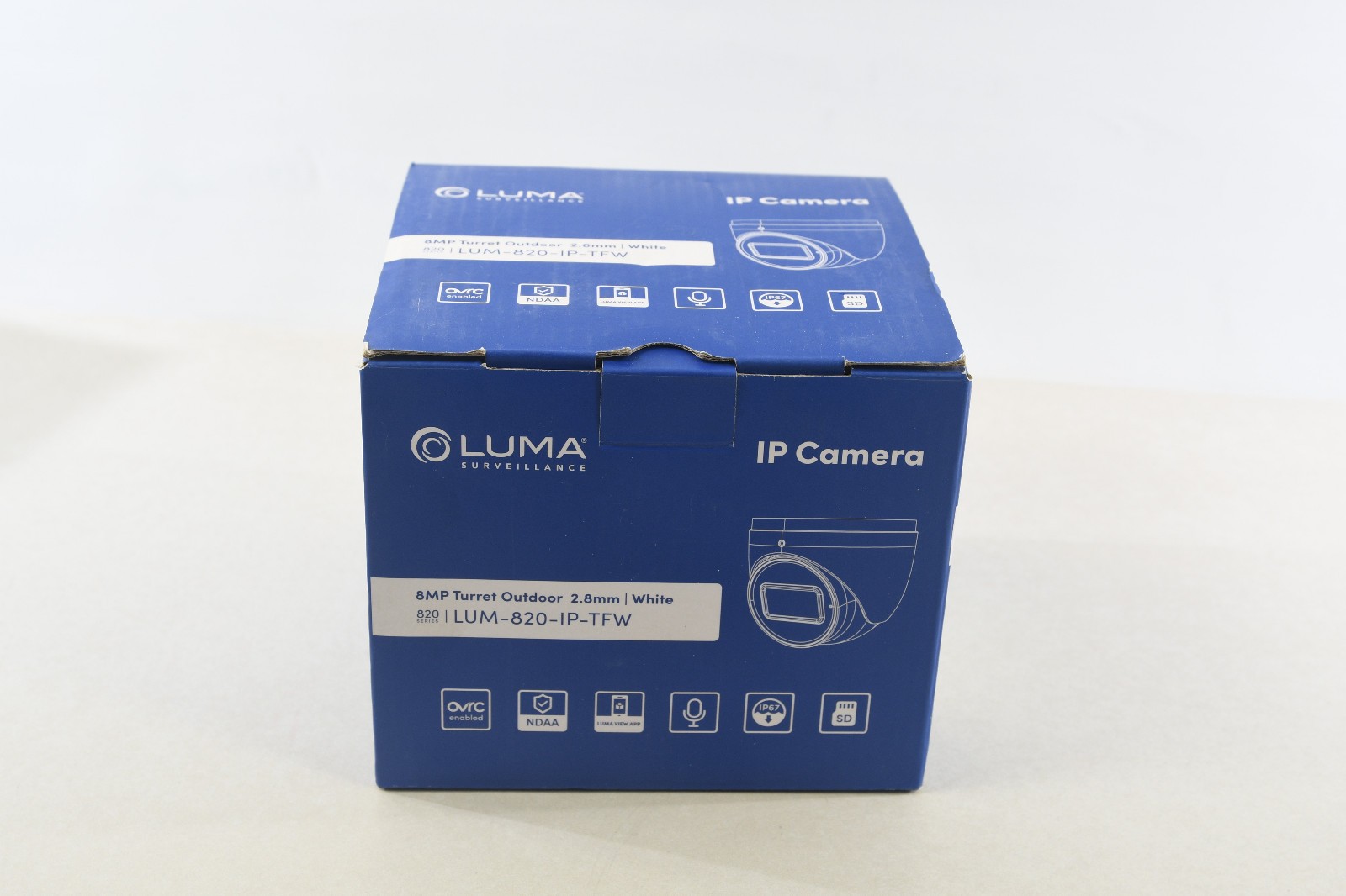Luma LUM-820-IP-DM 820 Series 8MP Dome IP Outdoor Camera, 2.8-12mm Lens Blk/Wht Luma LUM-820-IP-DM 820 Series 8MP Dome IP Outdoor Camera, 2.8-12mm Lens Blk/Wht