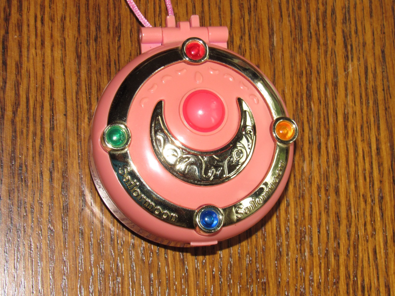 Vintage 1995 Sailor Moon Locket Bandai Tested Vintage 1995 Sailor Moon Locket Bandai Tested