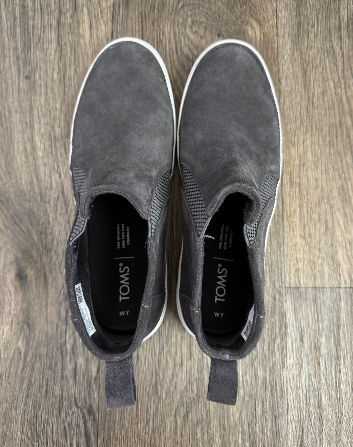 TOMS Women\'s Bryce Gray Suede Chelsea Ankle Boot Sneaker Slip-On US 7