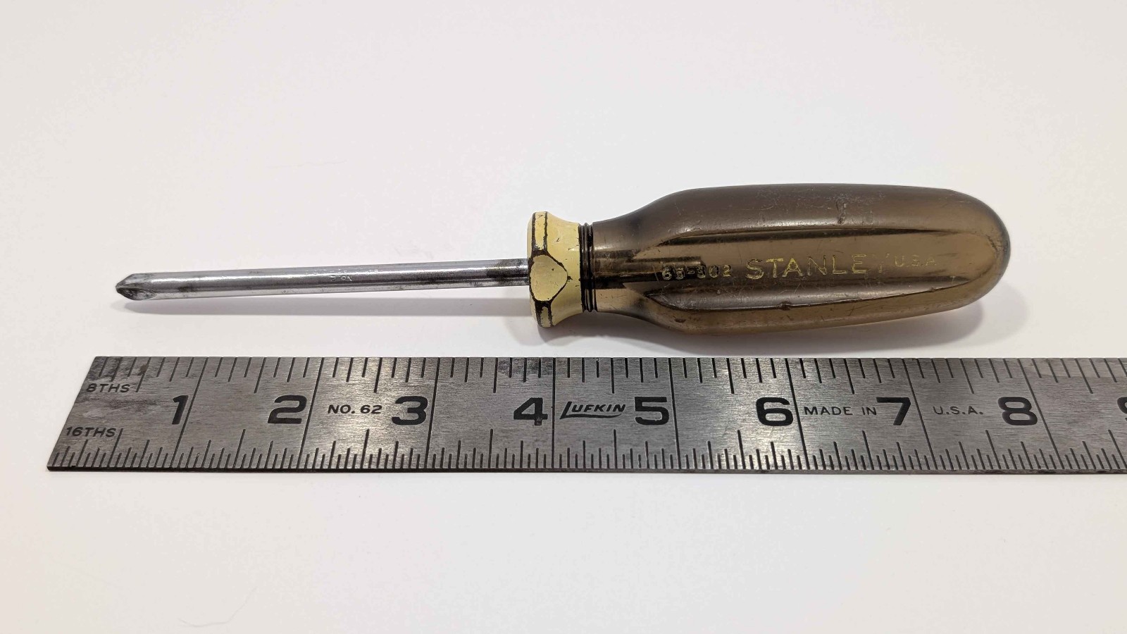Vintage Stanley Workmaster 65-302 Phillips #2 Screwdriver Made in USA Vintage Stanley Workmaster 65-302 Phillips #2 Screwdriver Made in USA
