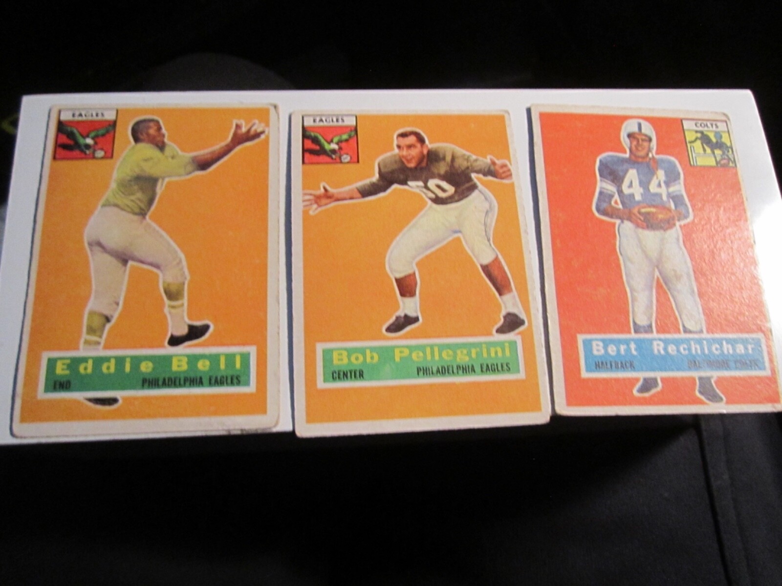 LOT OF 27 OLD FOOTBALL CARDS 1954,\'56, \'59, \'60, \'66, \'67, \'68 & 1969 - BBA-50 LOT OF 27 OLD FOOTBALL CARDS 1954,\'56, \'59, \'60, \'66, \'67, \'68 & 1969 - BBA-50