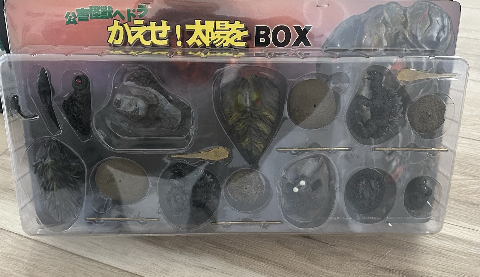 GODZILLA + HEDORAH 1971 Box Set - RARE Iwakura Cast - Sealed - Hand Painted GODZILLA + HEDORAH 1971 Box Set - RARE Iwakura Cast - Sealed - Hand Painted