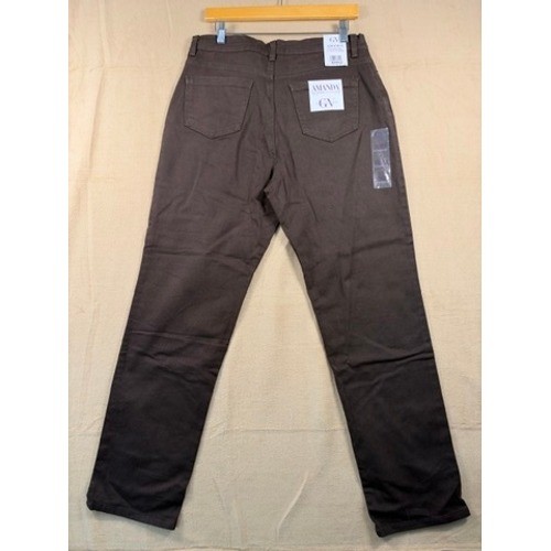 Gloria Vanderbilt Amanda Slimming Jeans Brown High Rise Tapered Leg NWT Gloria Vanderbilt Amanda Slimming Jeans Brown High Rise Tapered Leg NWT