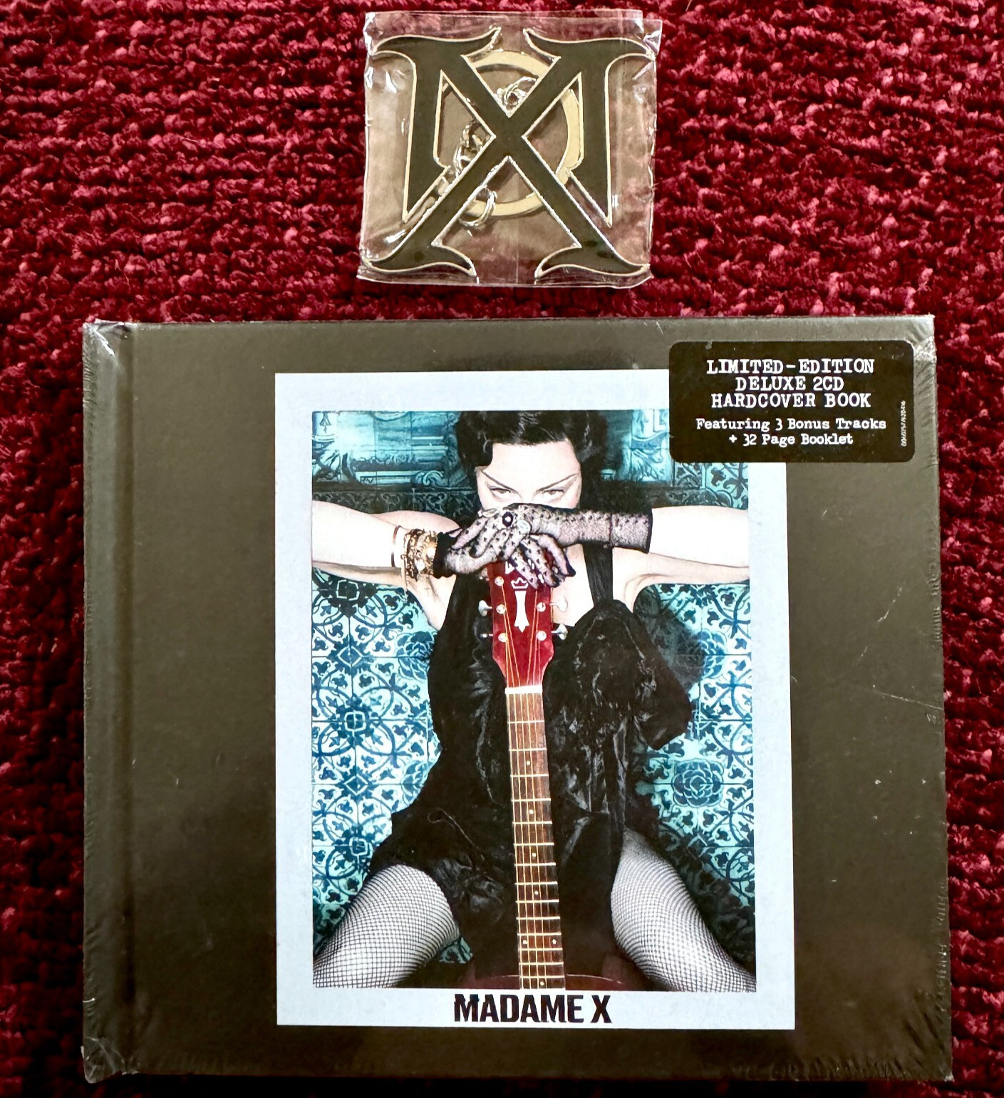 MADONNA MADAME X CD SEALED LIMITED BOX SET EDITION PROMO MX KEY CHAIN 2015 MINT