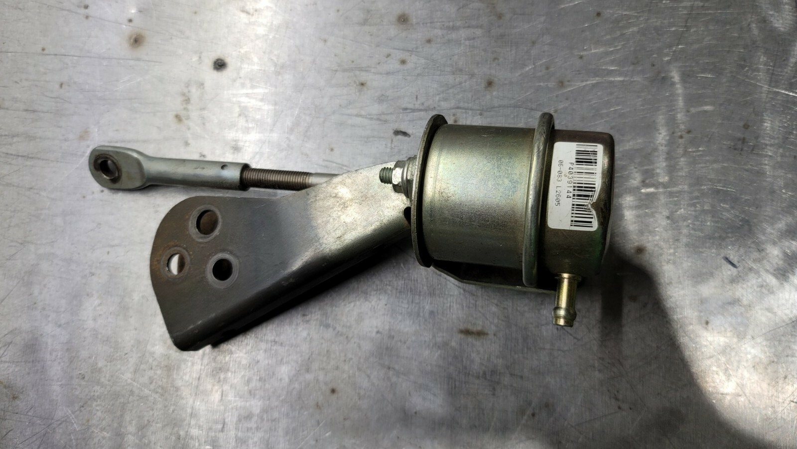 Genuine Wastegate Actuator for Turbo charger Dodge Cummins 5.9L Holset HX40W 