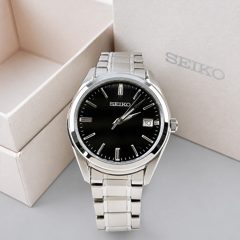 Seiko SUR311 Essentials Men's Black Dial Quartz Watch Stainless Steel 40.2mm New