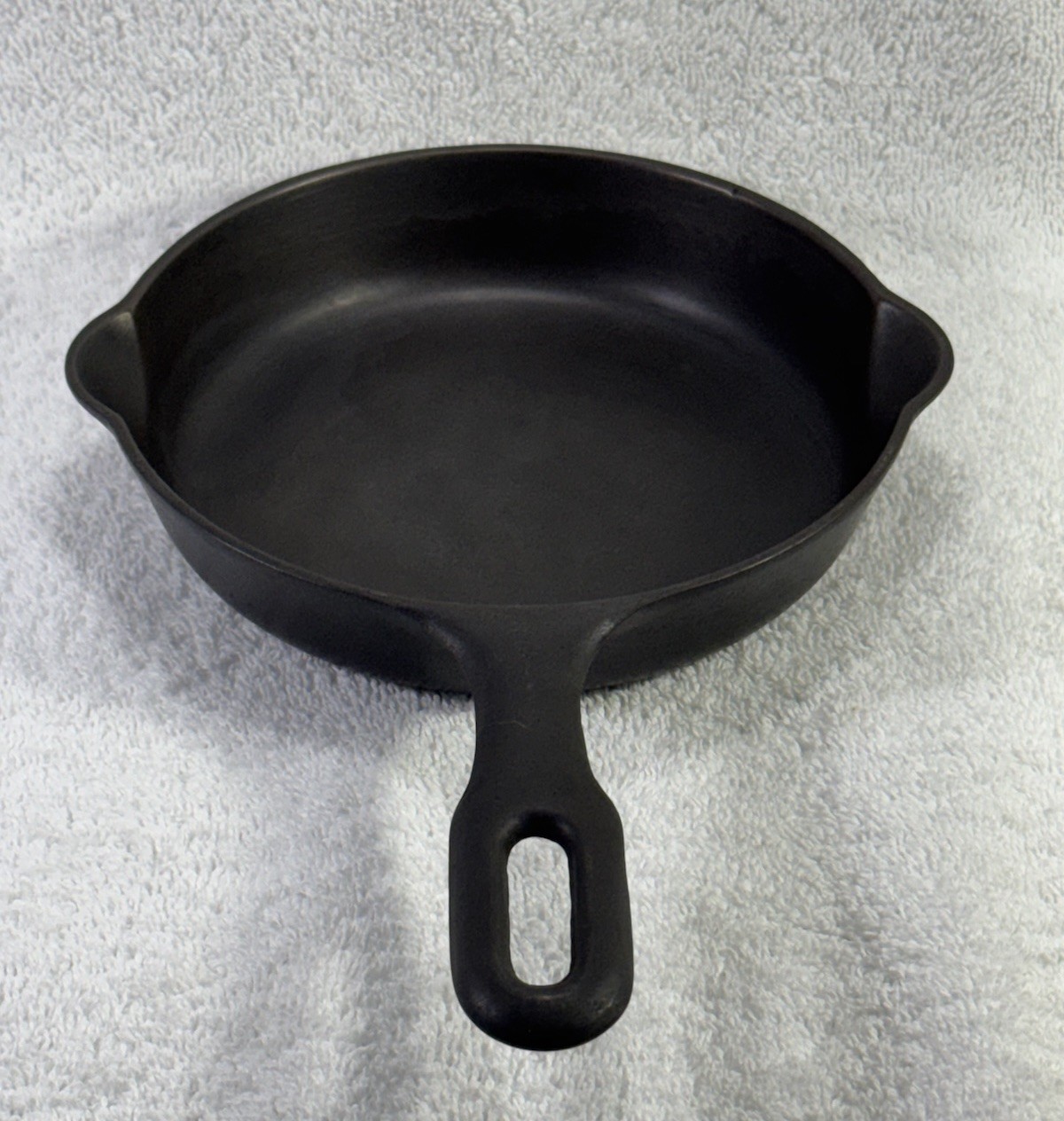 Griswold Iron Mountain #3, 1031 Cast Iron Skillet 1930’s - Restored & Very Nice