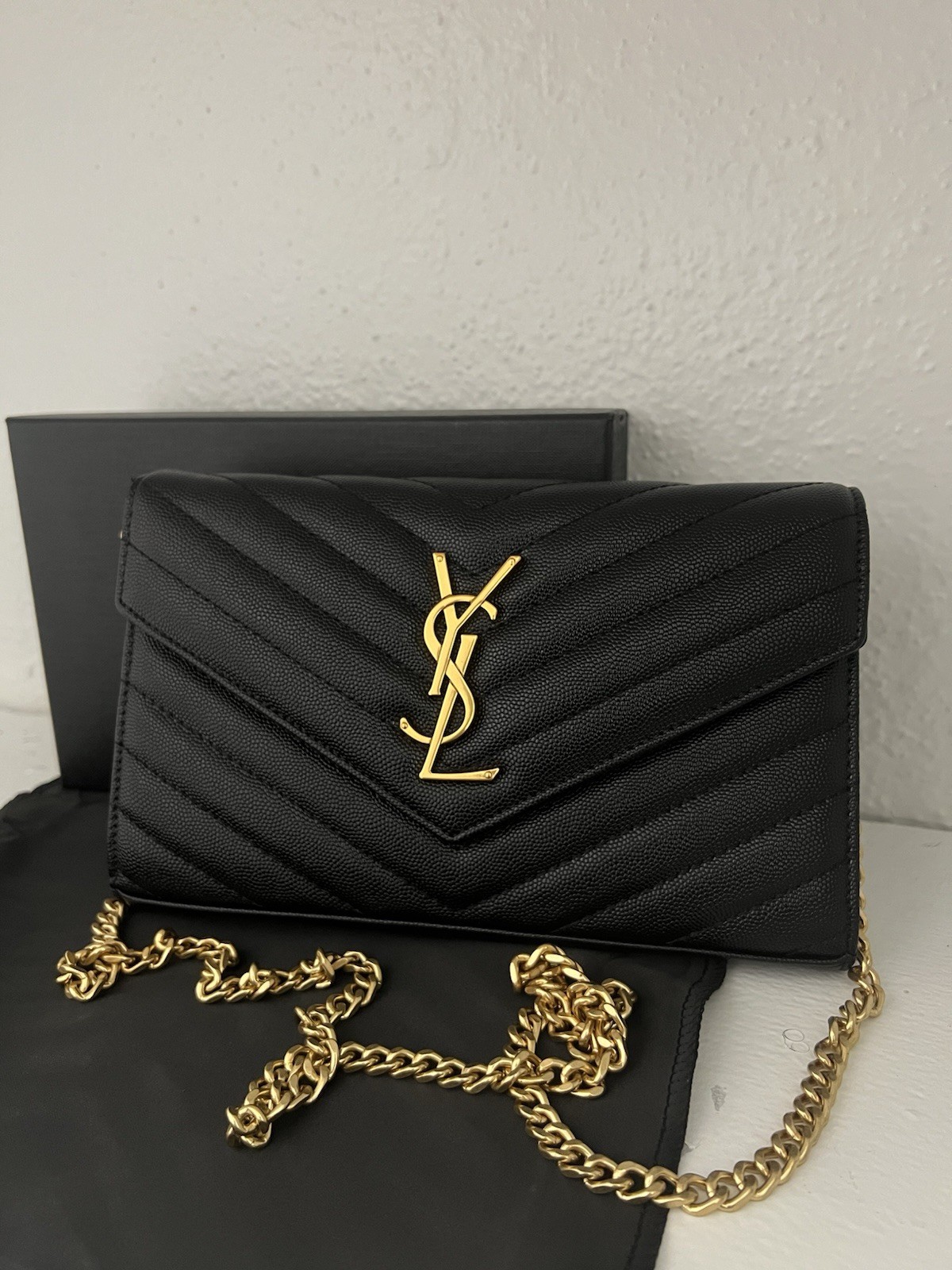 😍😍sSaint Laurent Cassandre Matelassé Chain Wallet Medium
