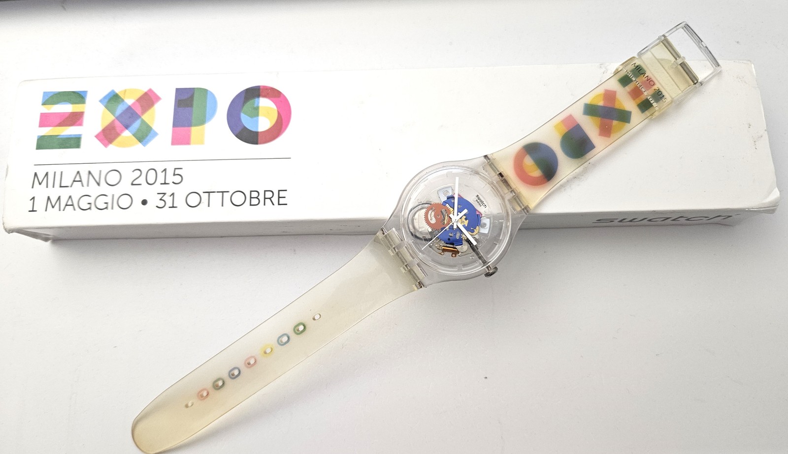 Swatch Standards 2015 - SUOK111N - Expo Ghost - (Expo Milano 2015) - New -