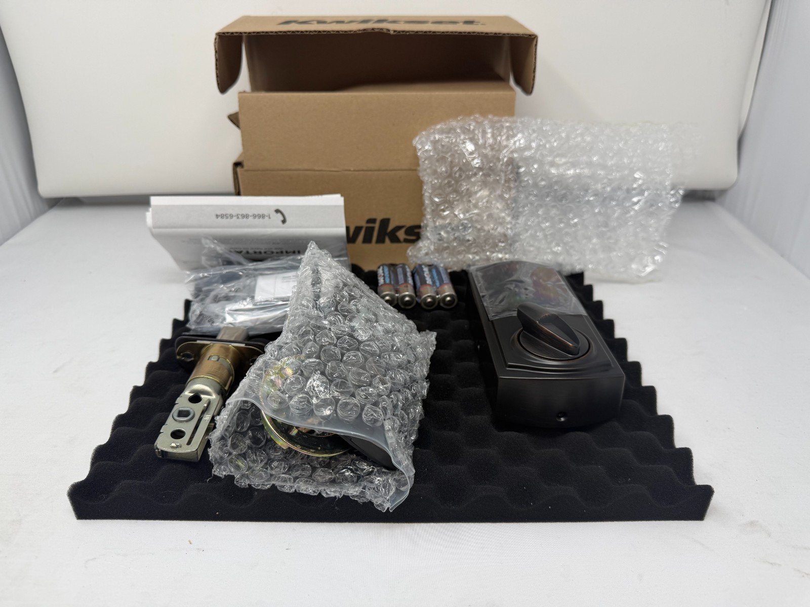 Kwikset SmartCode 888 Electronic Deadbolt Venetian Bronze – New Open Box Kwikset SmartCode 888 Electronic Deadbolt Venetian Bronze – New Open Box
